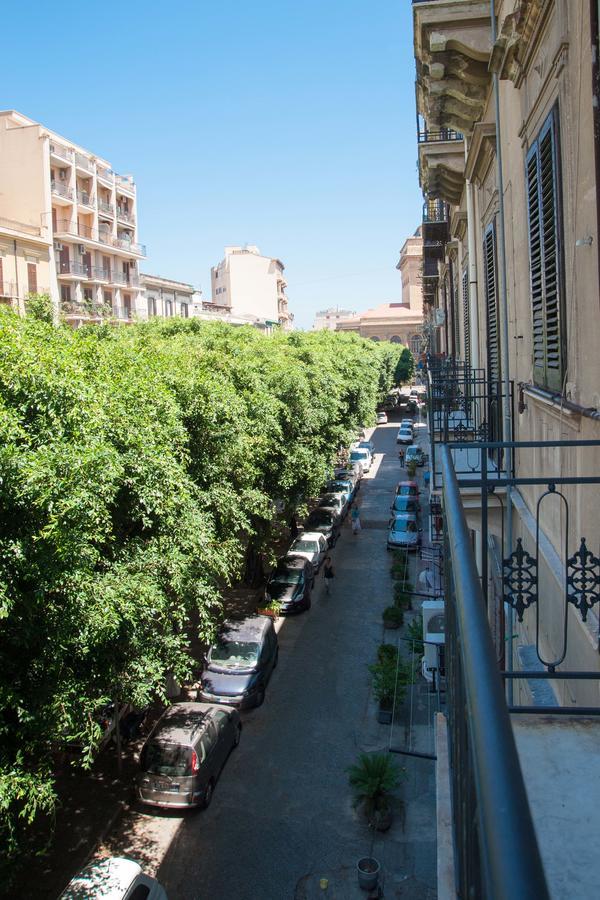 L'Opera Buffa Bed & Breakfast Palermo Exterior photo